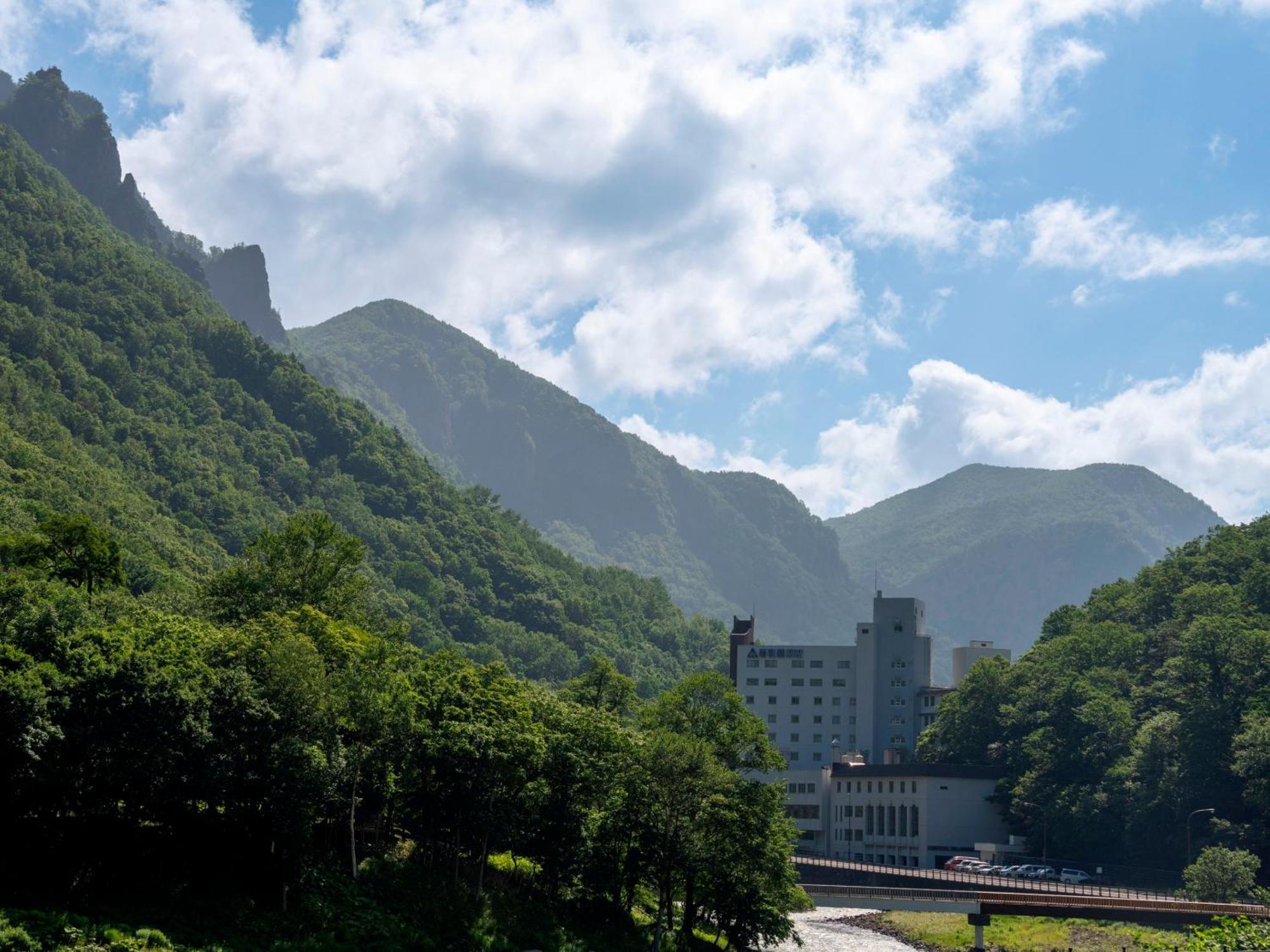 層雲閣 Hotell Kamikawa  Exteriör bild